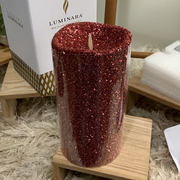 Luminara Red Glitter 7” Red Pillar Flameless Indoor Candle With Remote - Picture 5 of 17